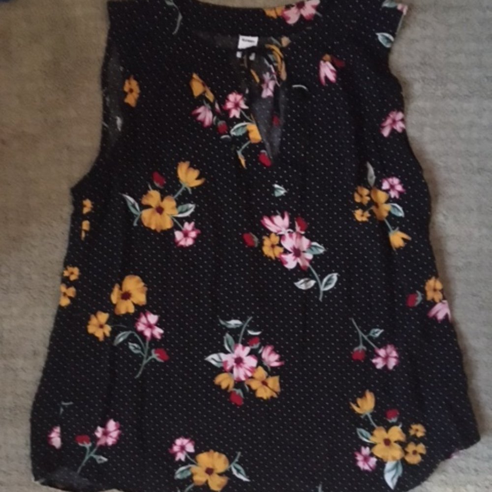 Old Navy Black Floral Dots Blouse Medium